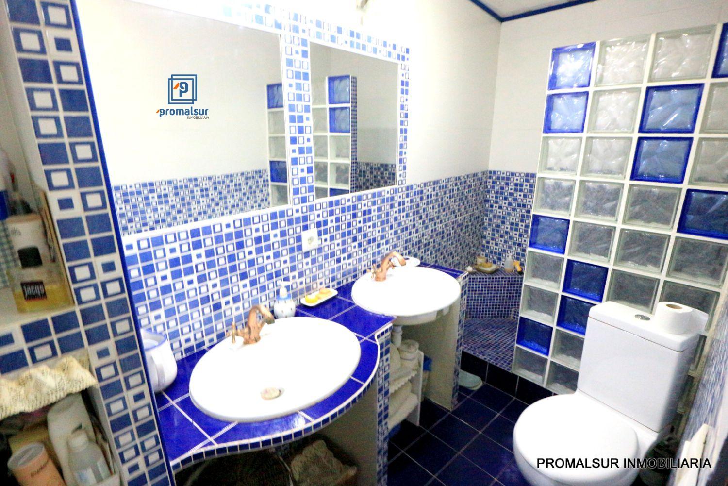 Flat for Sale in Puente Genil