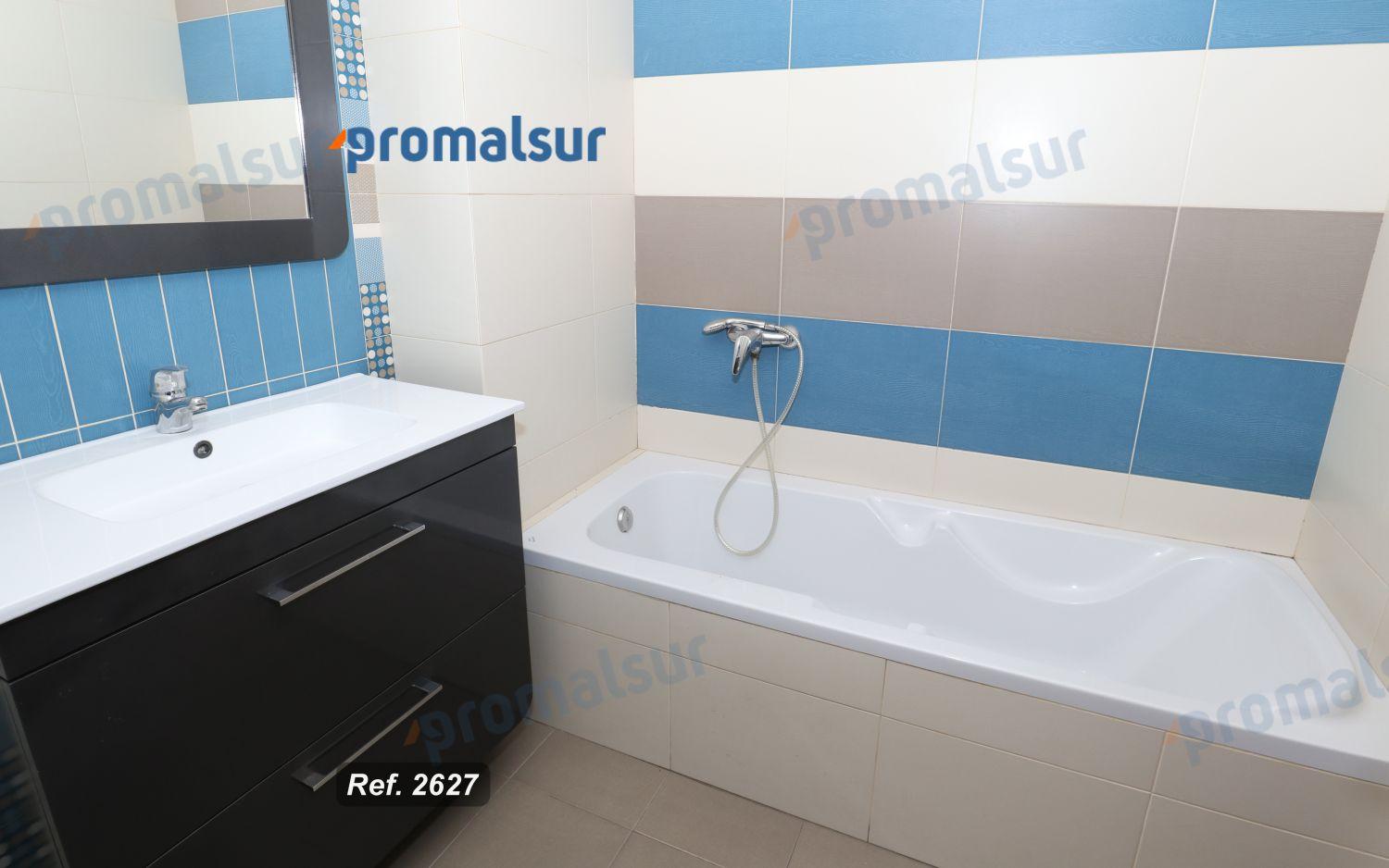 Flat for Sale in Puente Genil