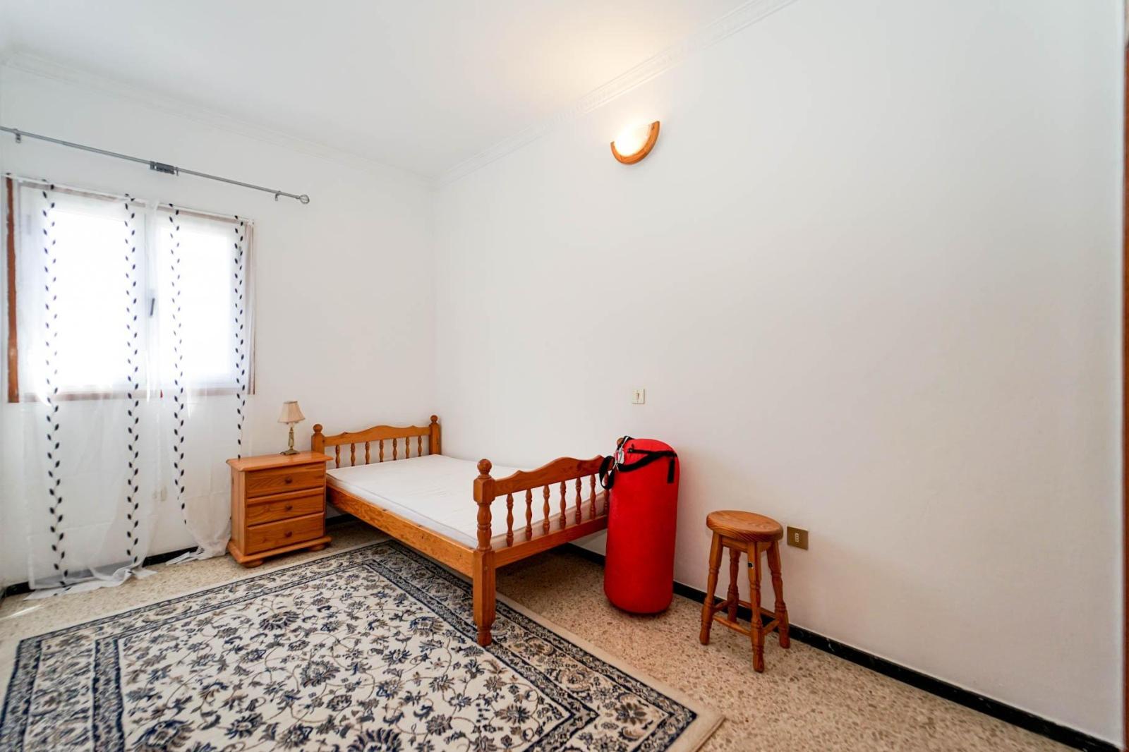 Flat for Sale in San Bartolomé de Tirajana