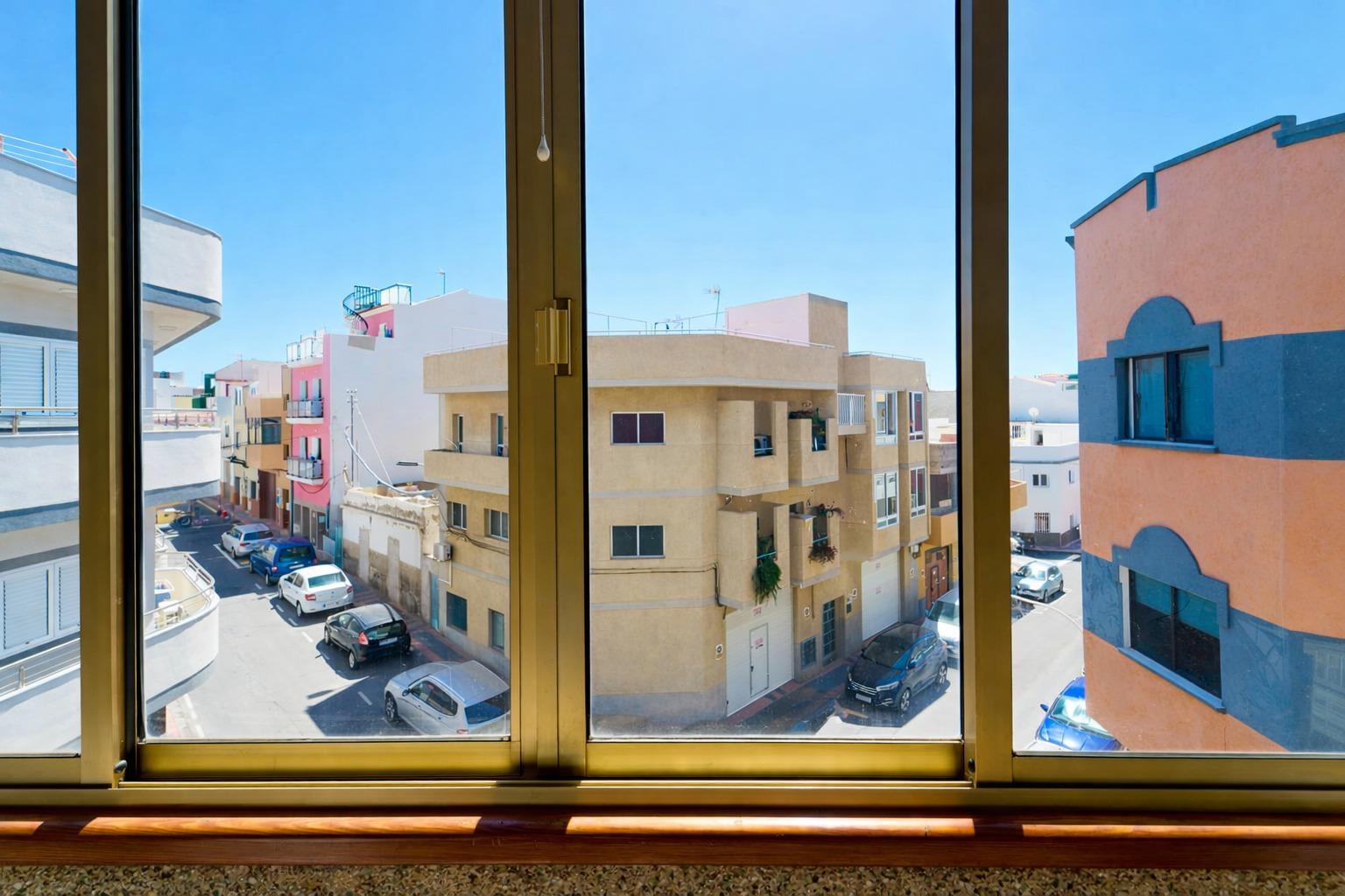 Flat for Sale in San Bartolomé de Tirajana