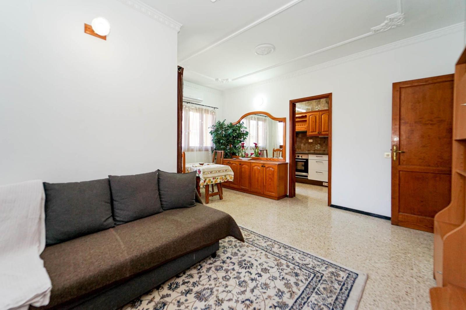 Flat for Sale in San Bartolomé de Tirajana