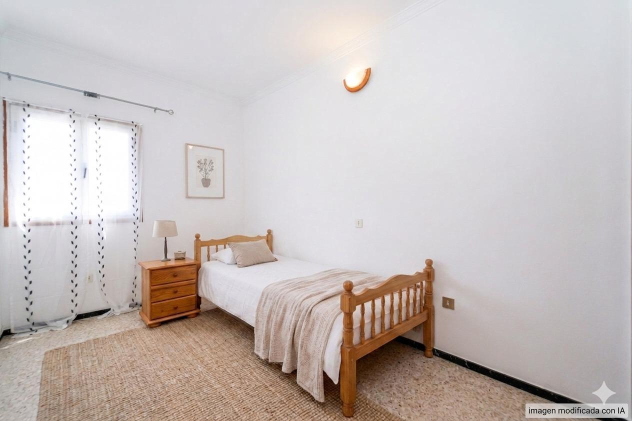 Flat for Sale in San Bartolomé de Tirajana