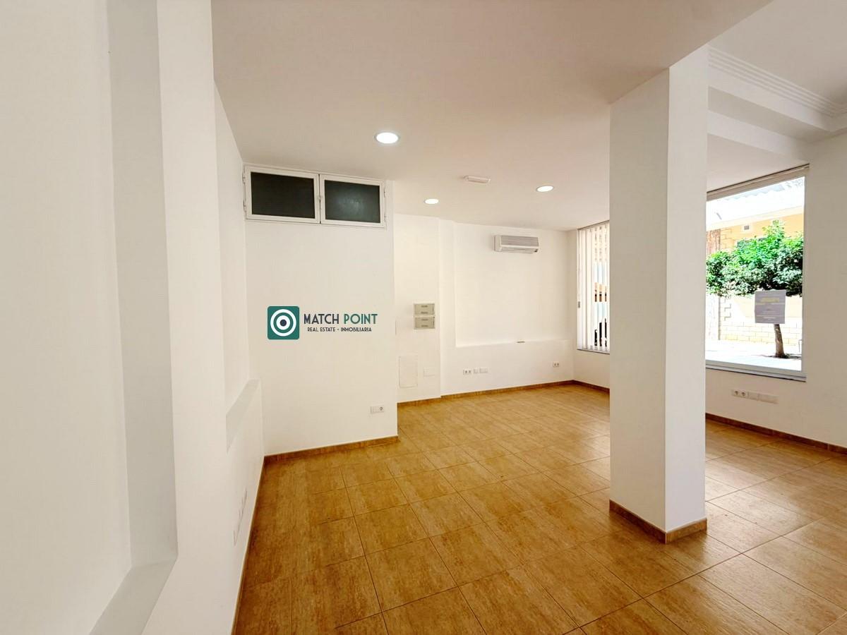 Premise for Rent in Almuñécar
