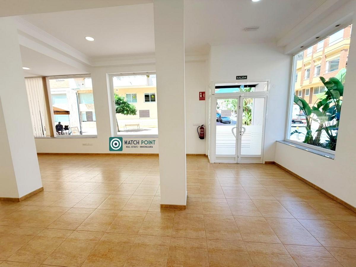 Premise for Rent in Almuñécar
