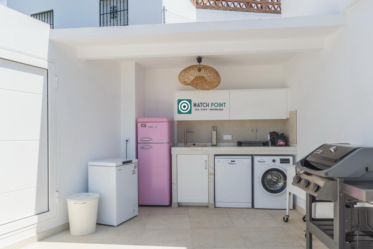 Villa for Rent in Almuñécar