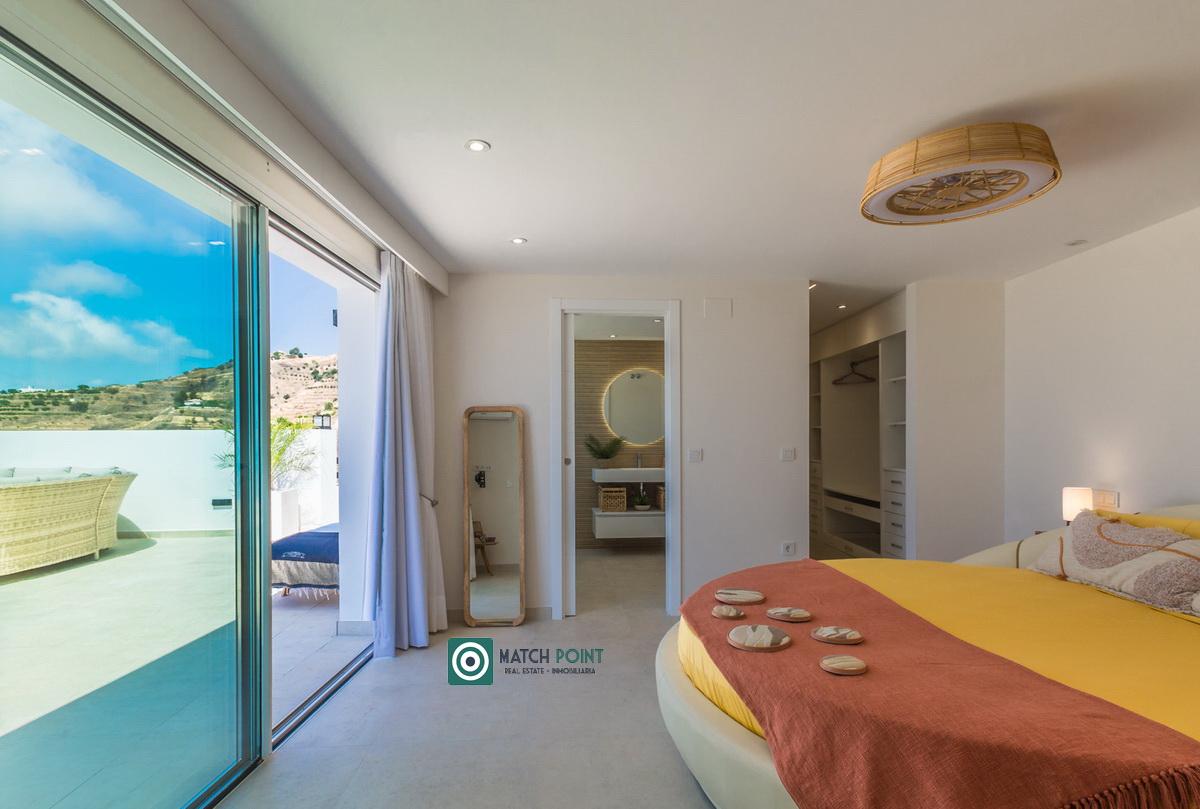 Villa for Rent in Almuñécar