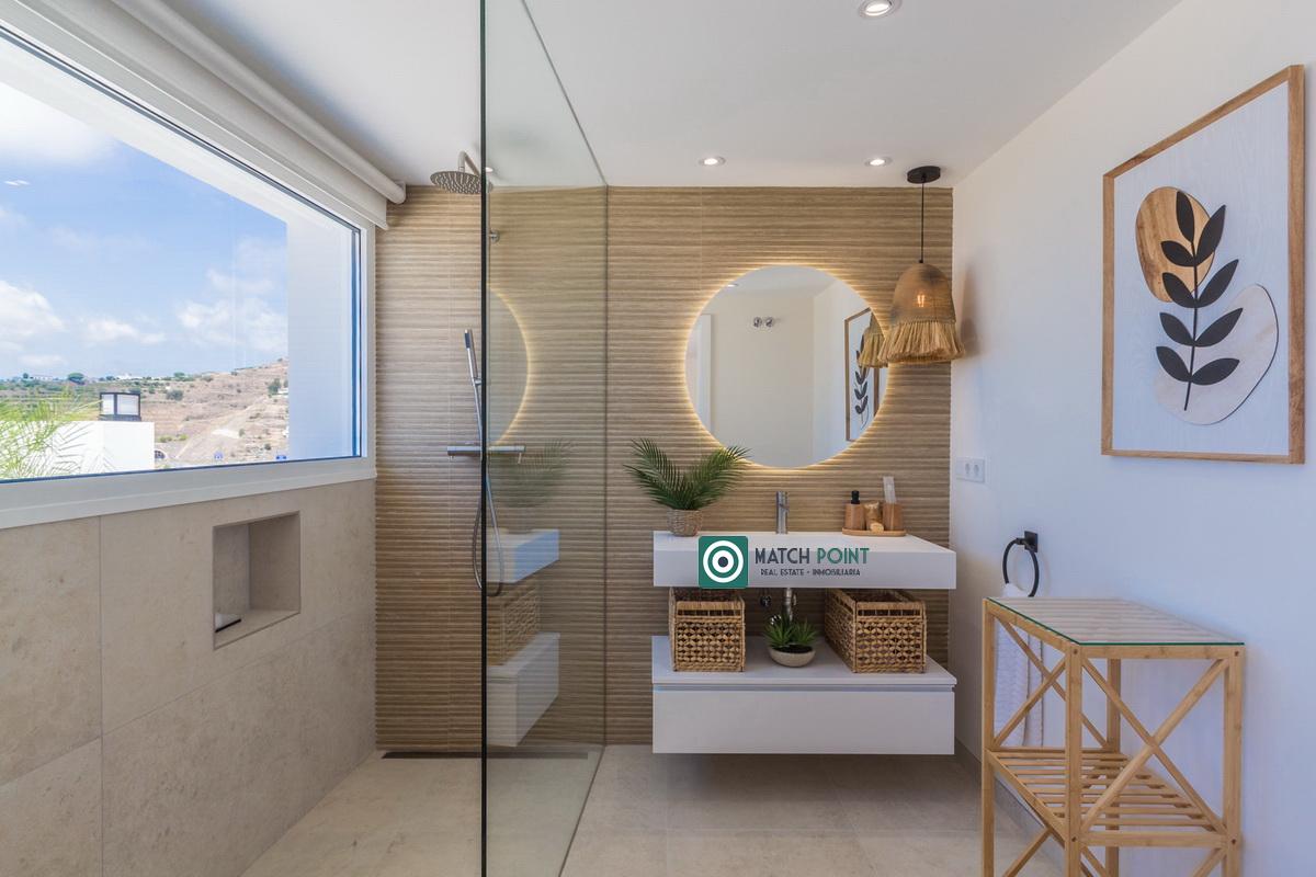Villa for Rent in Almuñécar