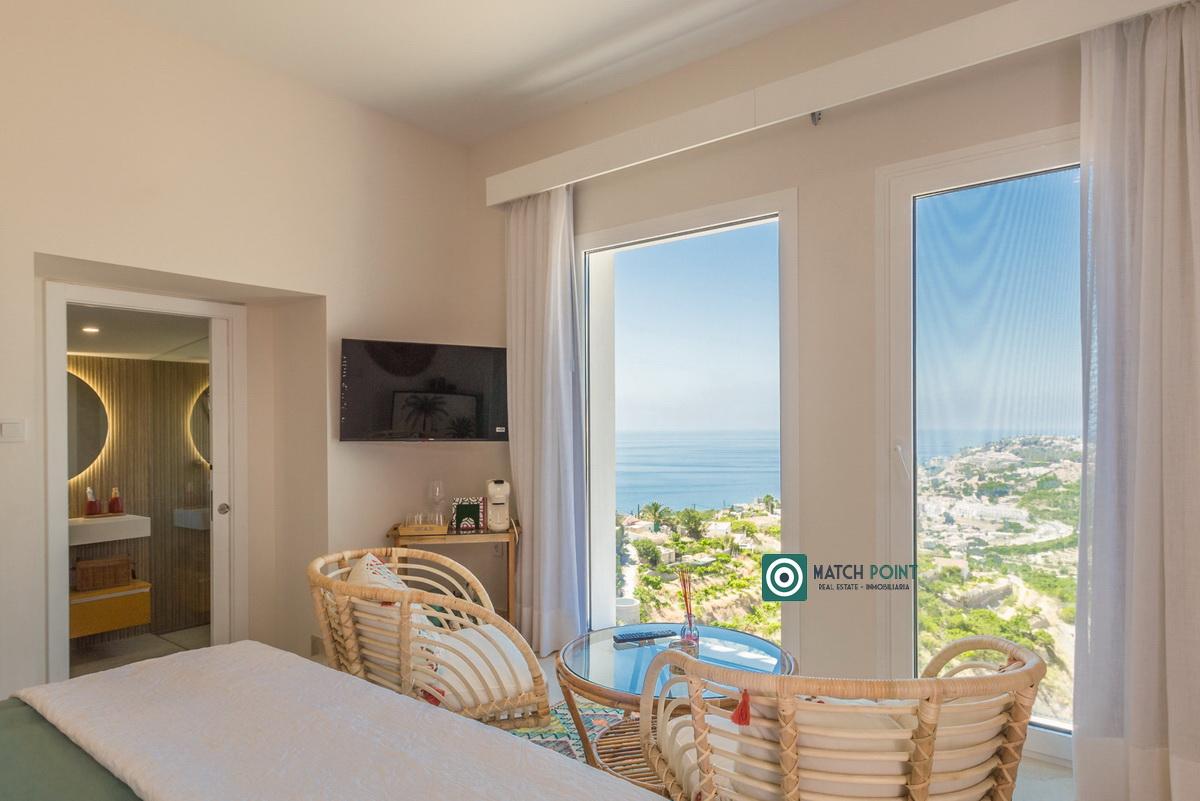 Villa for Rent in Almuñécar