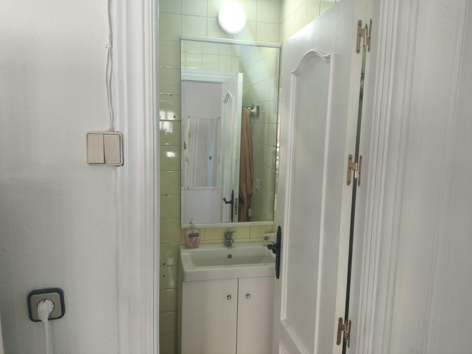 Flat for Rent in Almuñécar
