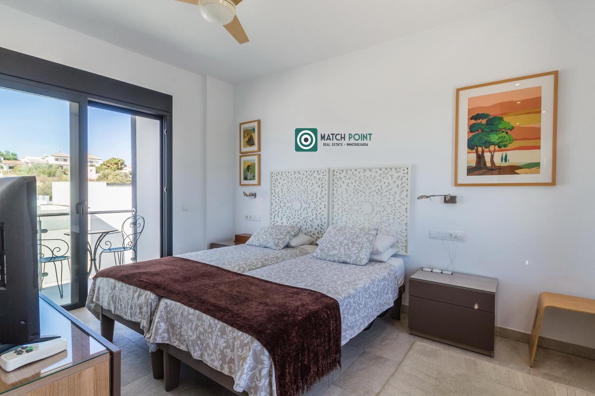 Semi-detached House for Sale in Nerja