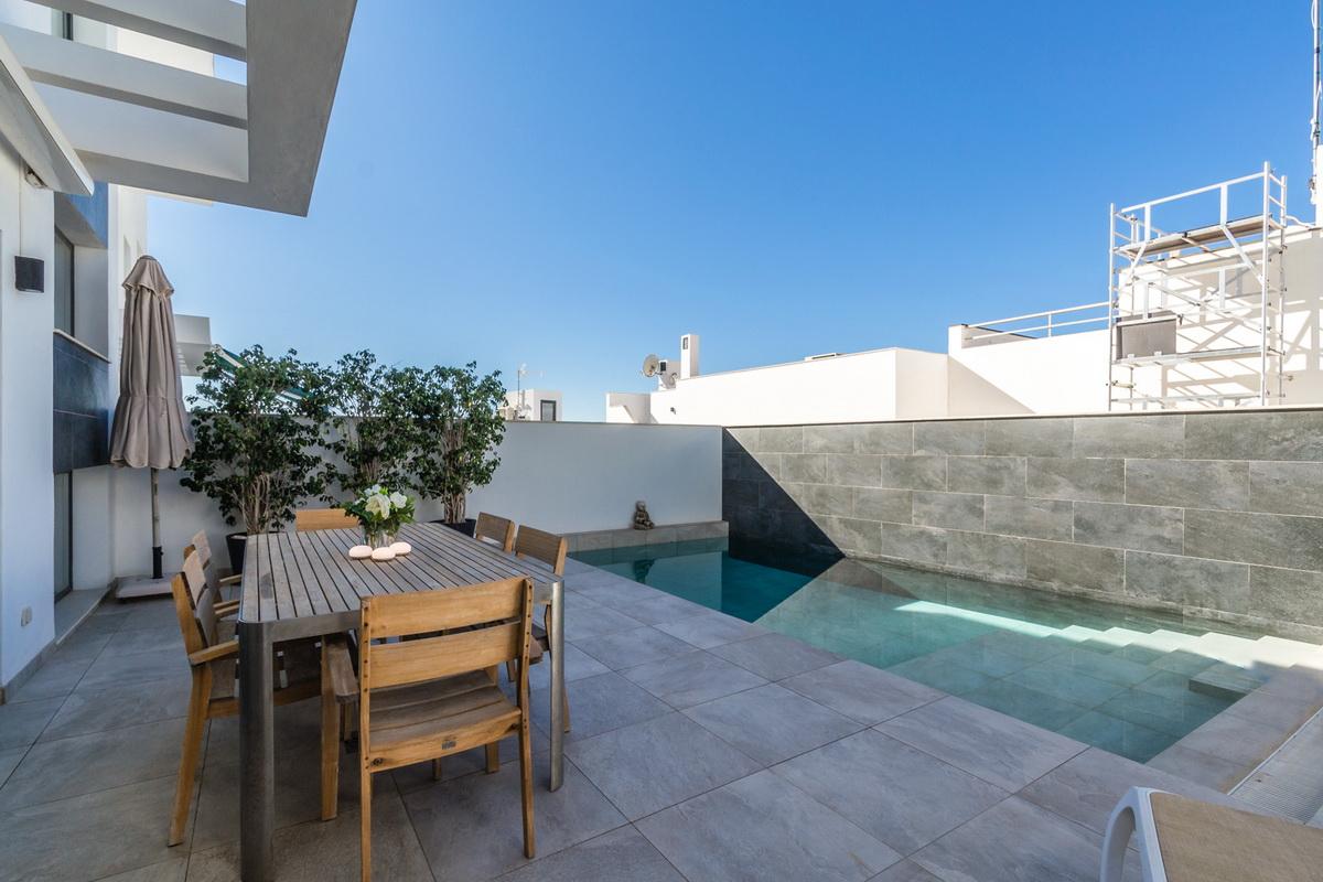 Semi-detached House for Sale in Nerja