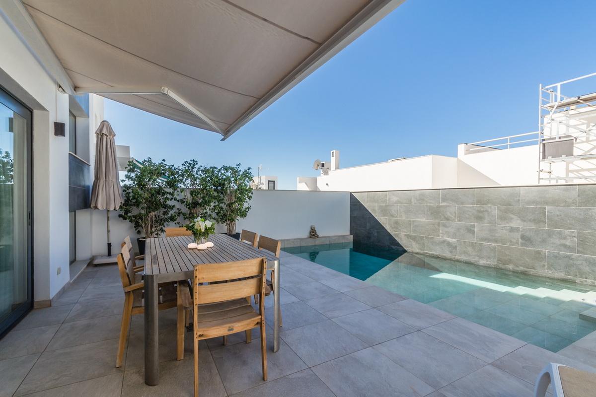 Semi-detached House for Sale in Nerja