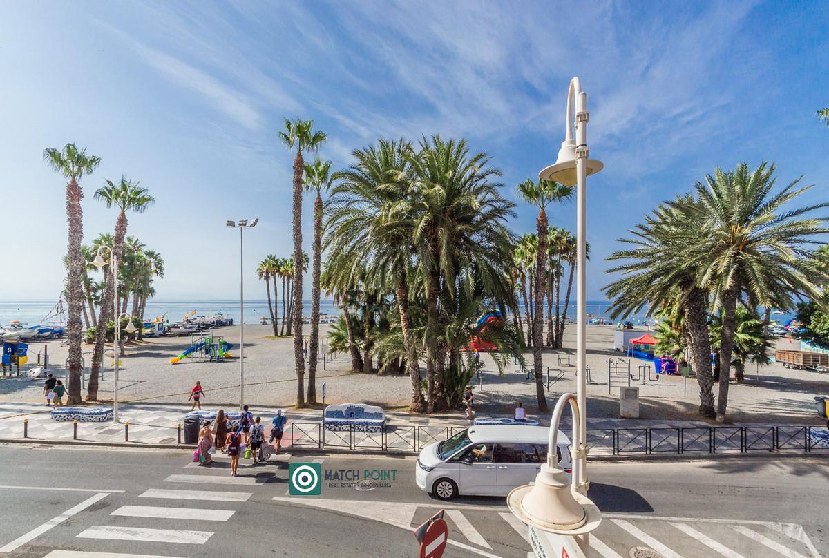 Flat for Rent in Almuñécar