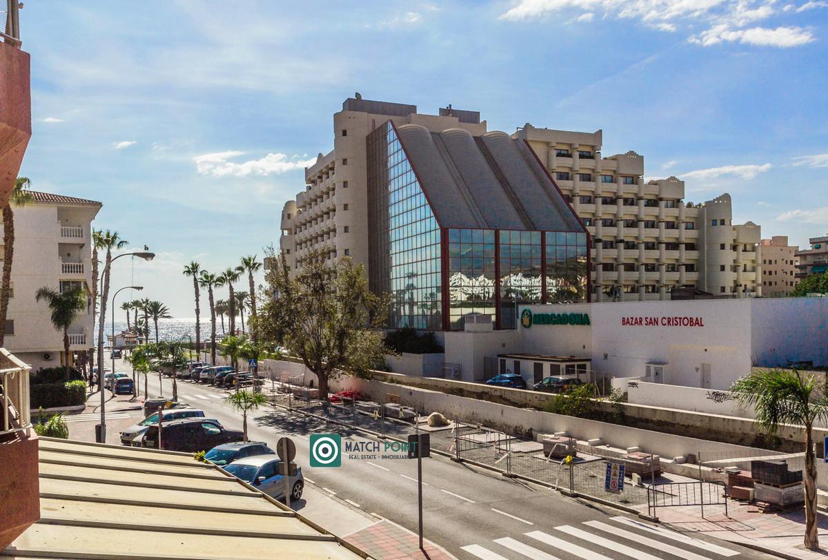 Flat for Sale in Almuñécar