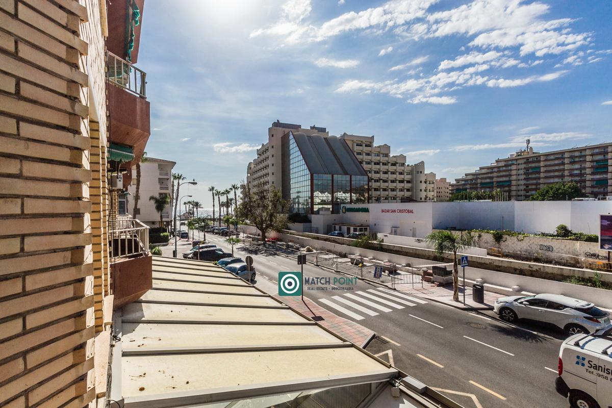 Flat for Sale in Almuñécar