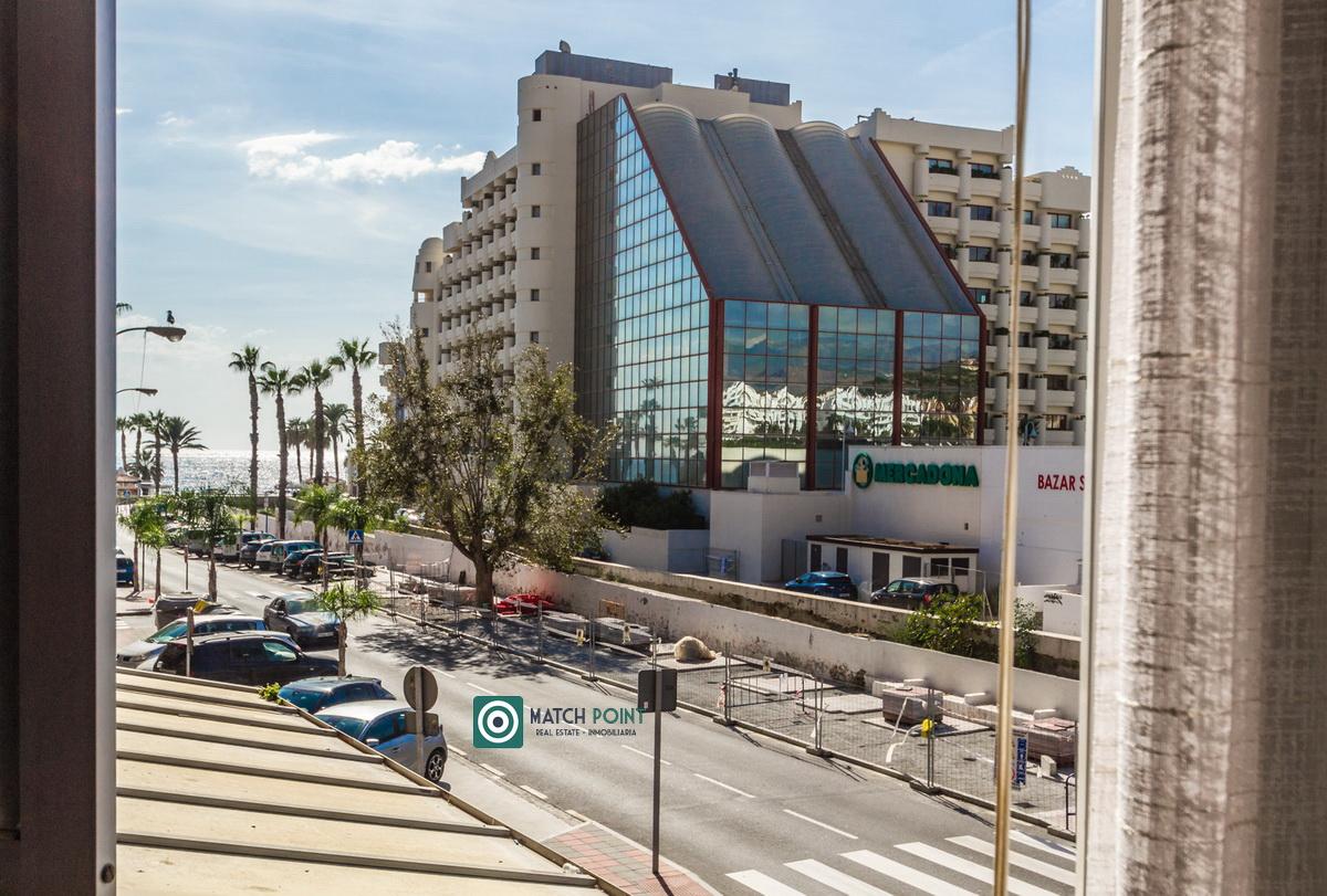 Flat for Sale in Almuñécar