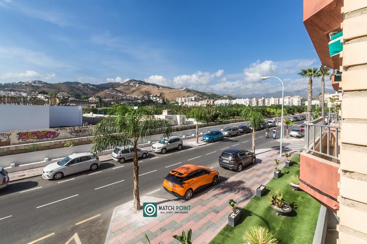 Flat for Sale in Almuñécar
