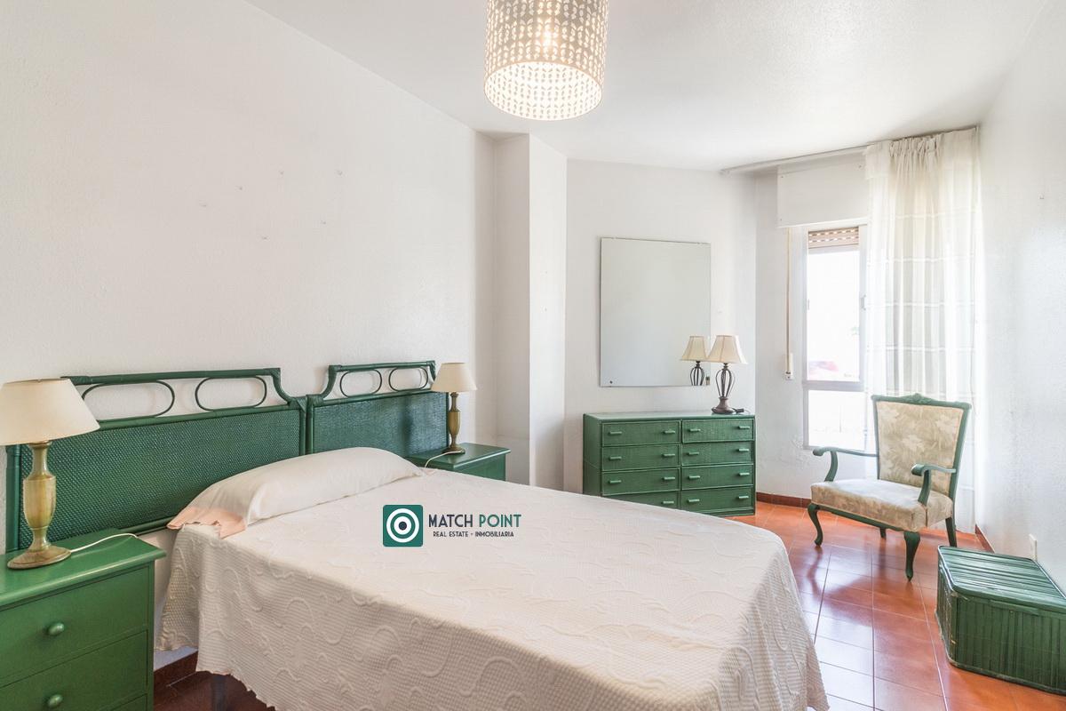 Flat for Sale in Almuñécar