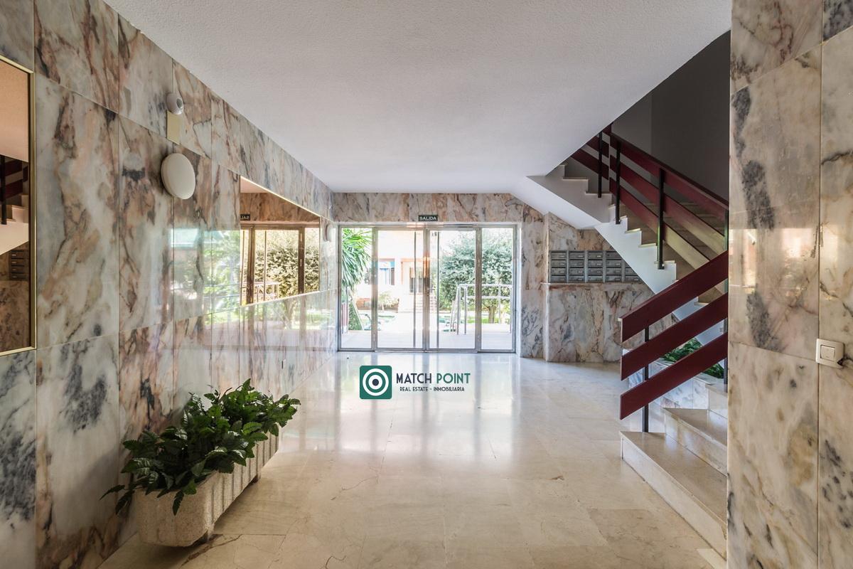 Flat for Sale in Almuñécar