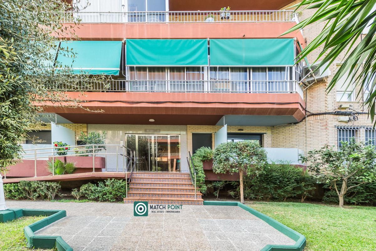Flat for Sale in Almuñécar