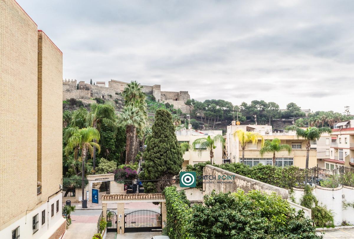 Flat for Sale in Almuñécar