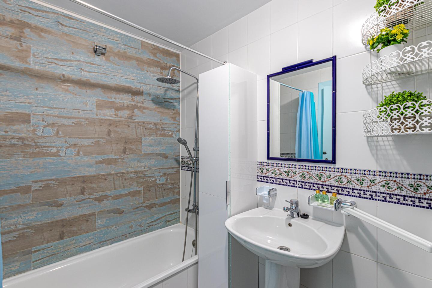 Flat for Rent in Benalmádena