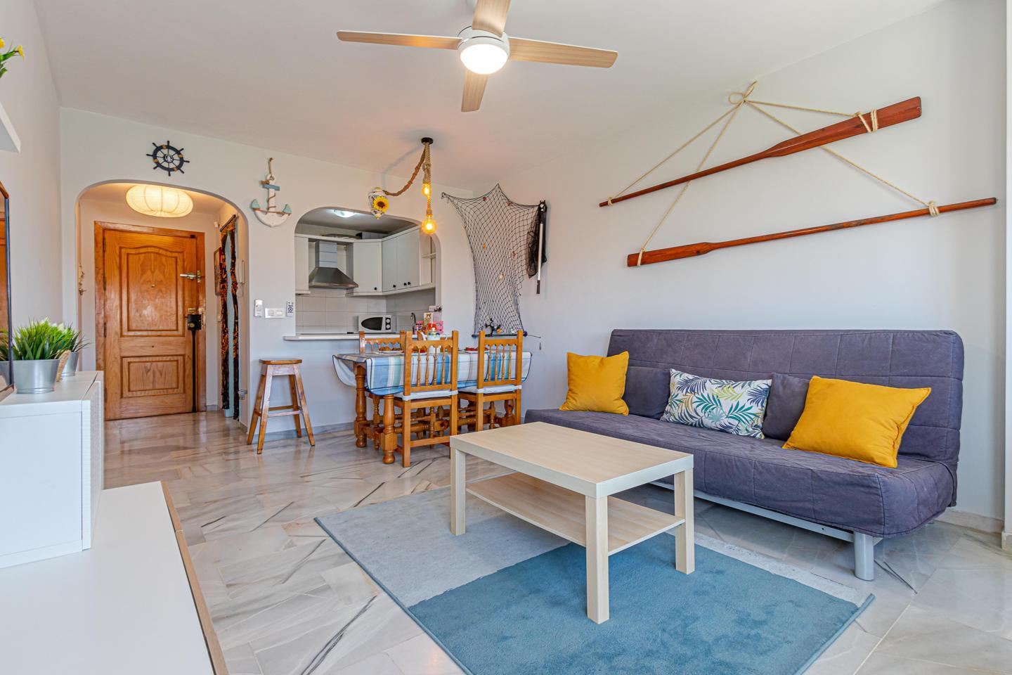 Flat for Rent in Benalmádena