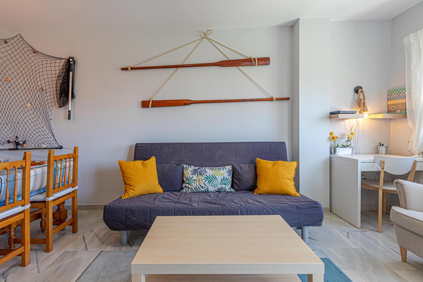 Flat for Rent in Benalmádena