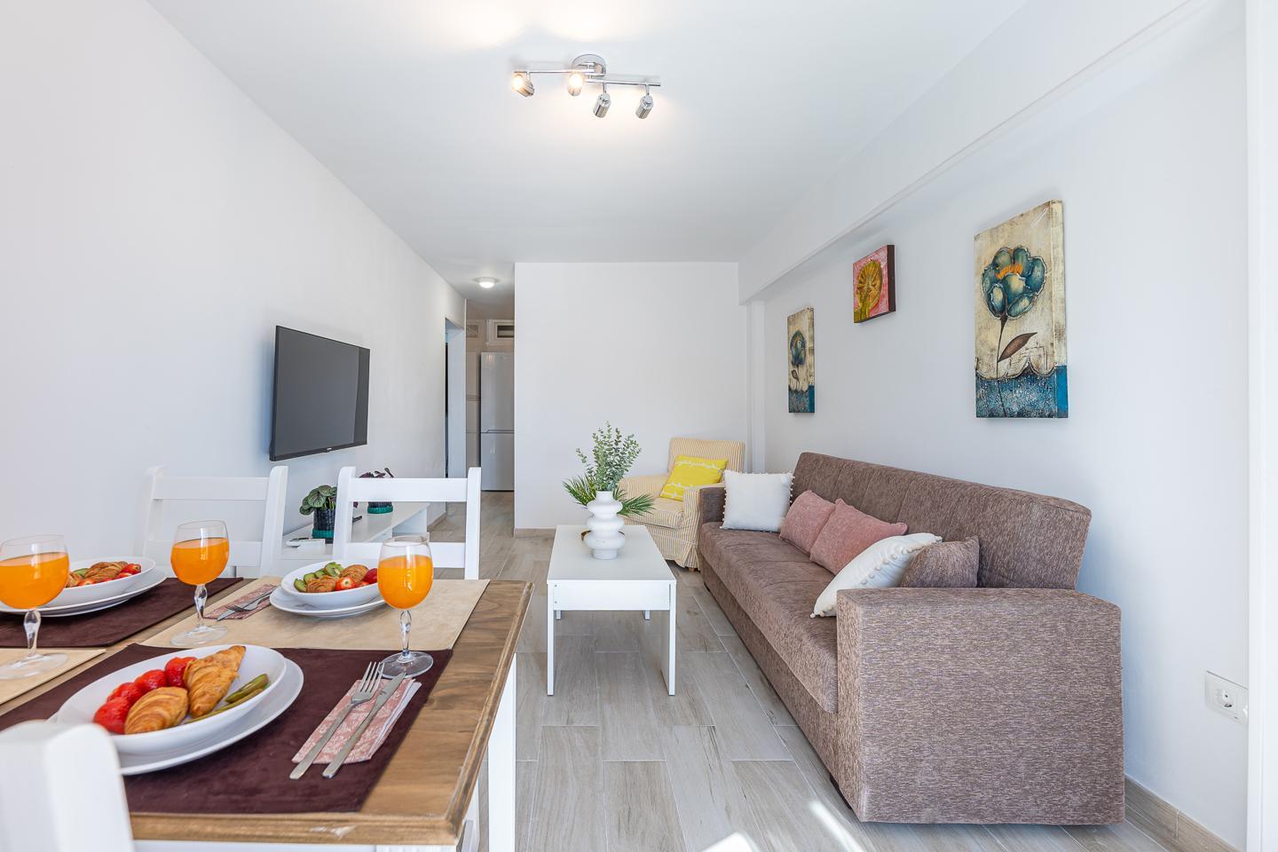 Flat for Rent in Benalmádena