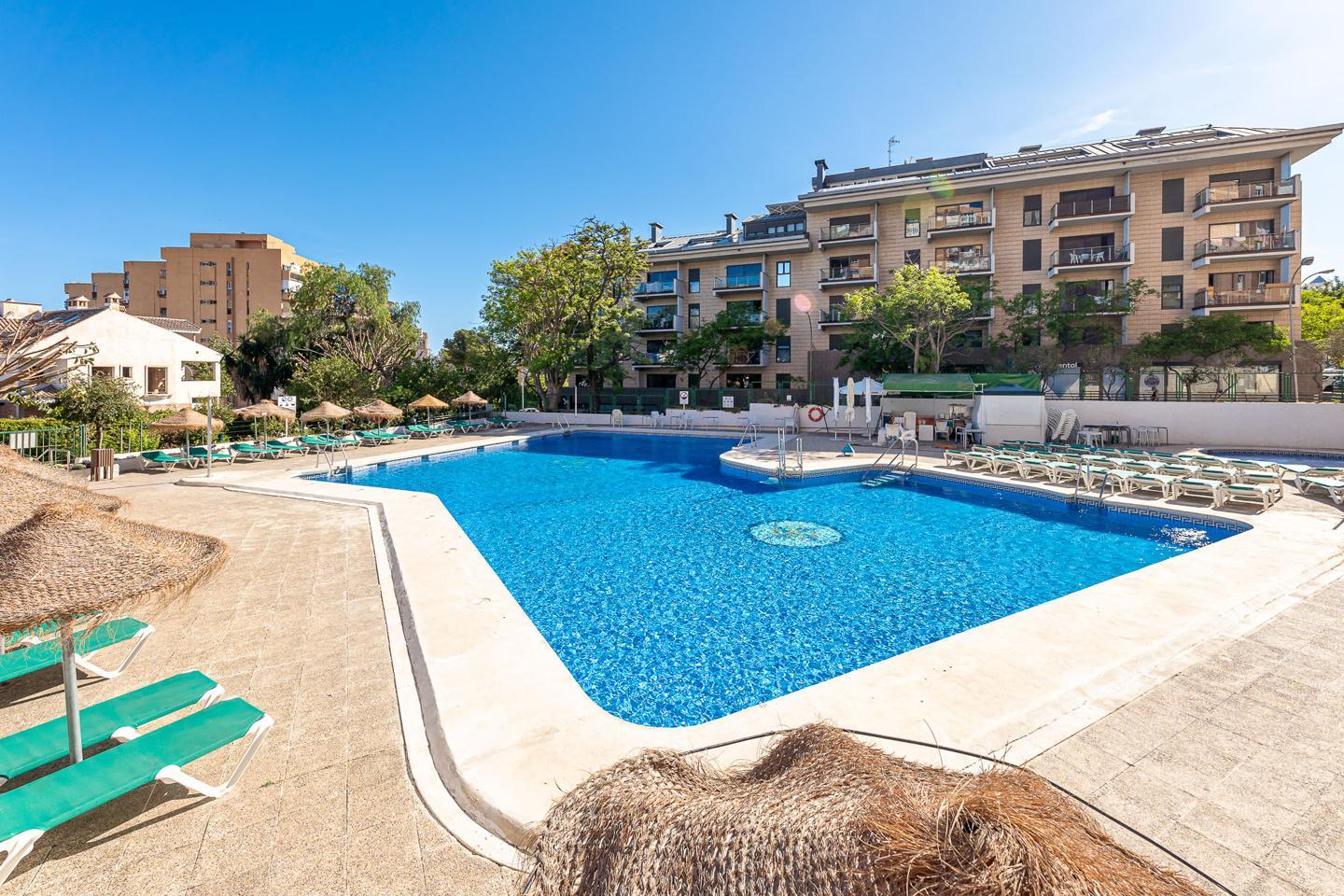 Flat for Rent in Benalmádena