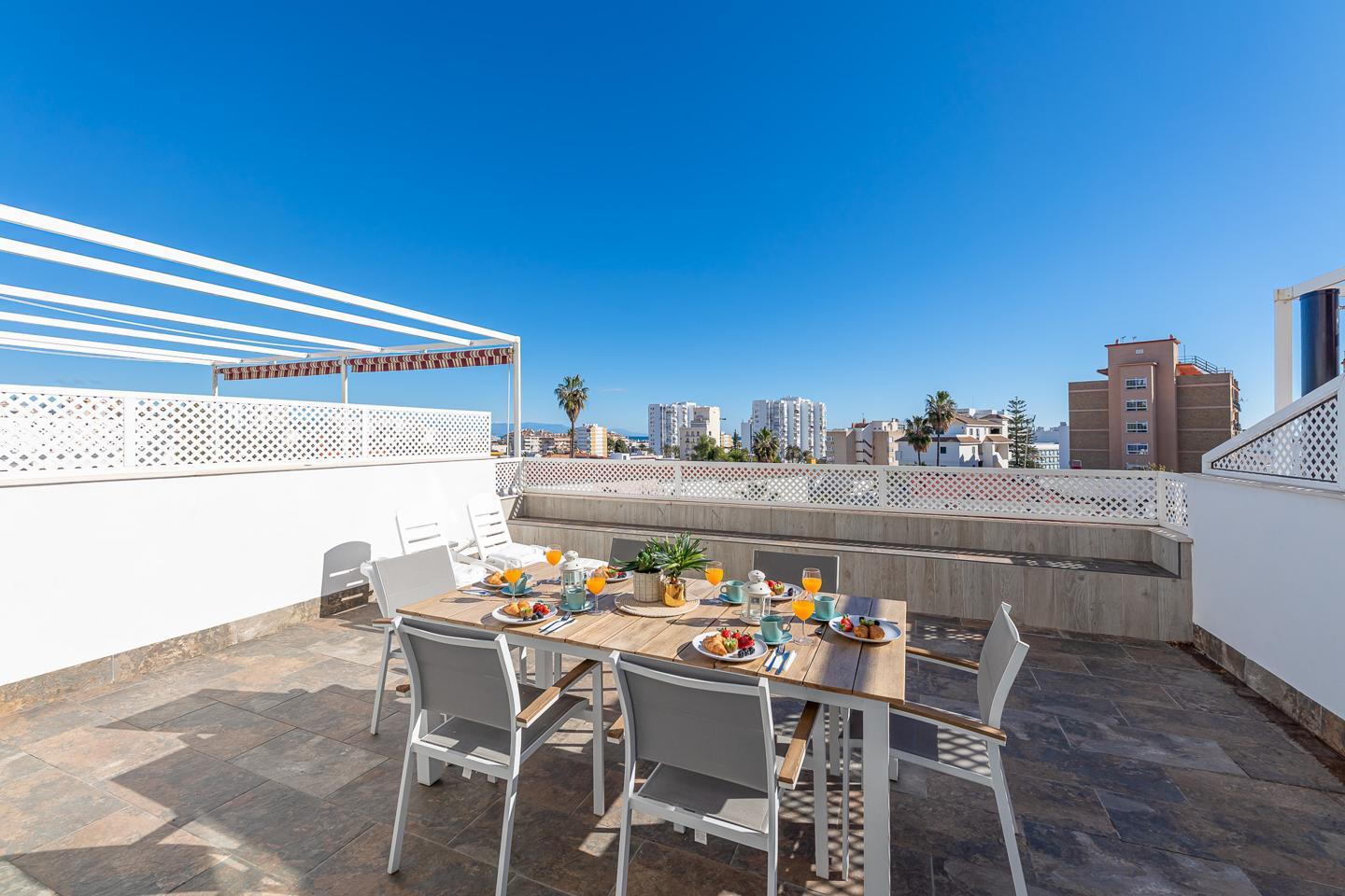 Flat for Rent in Benalmádena