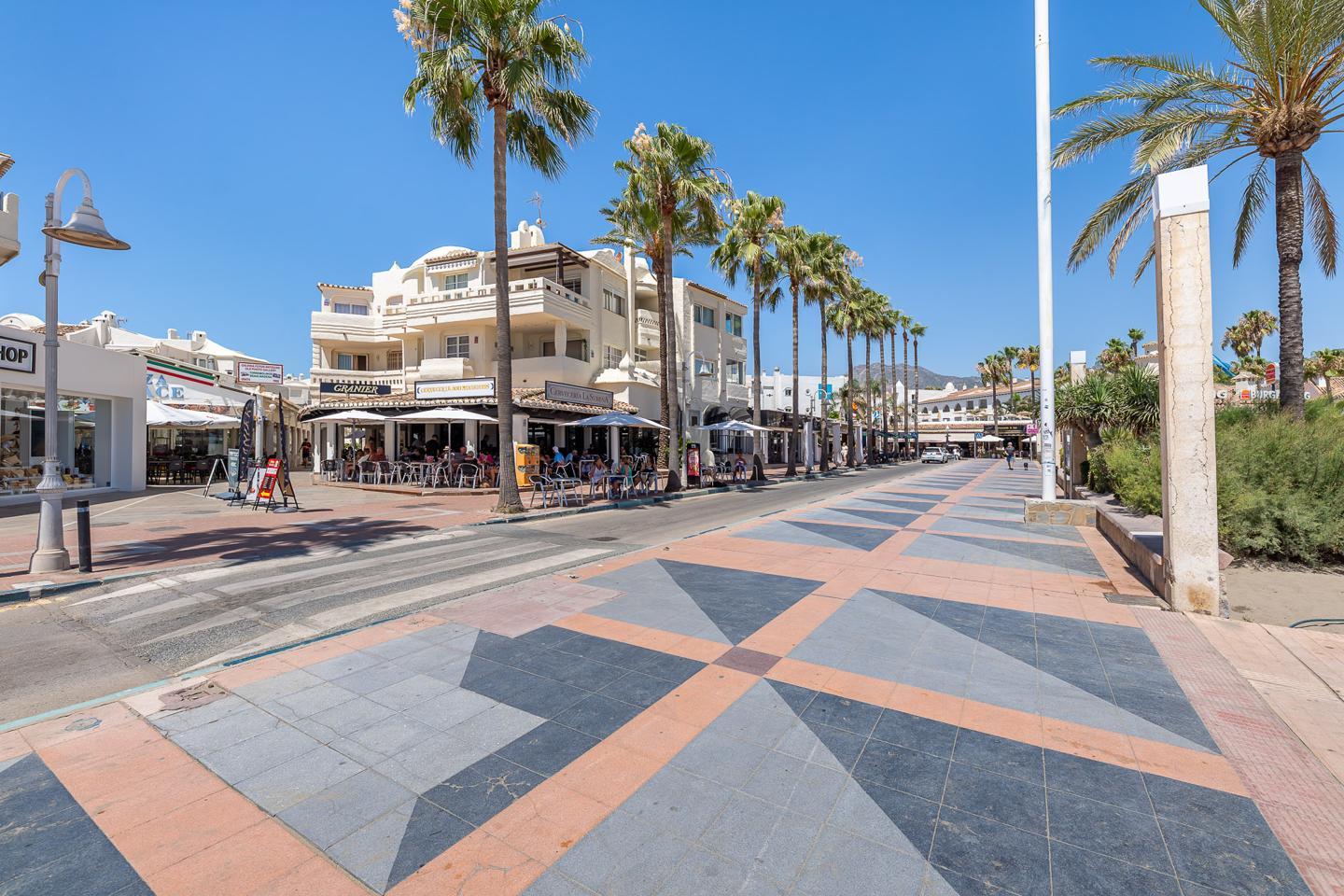 Flat for Rent in Benalmádena