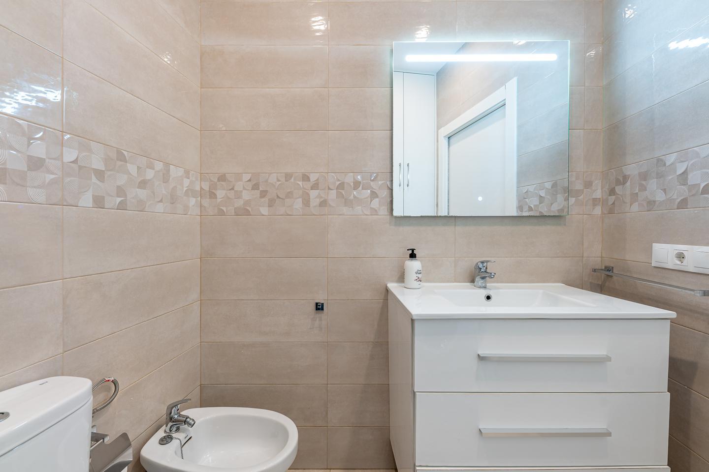 Flat for Rent in Benalmádena