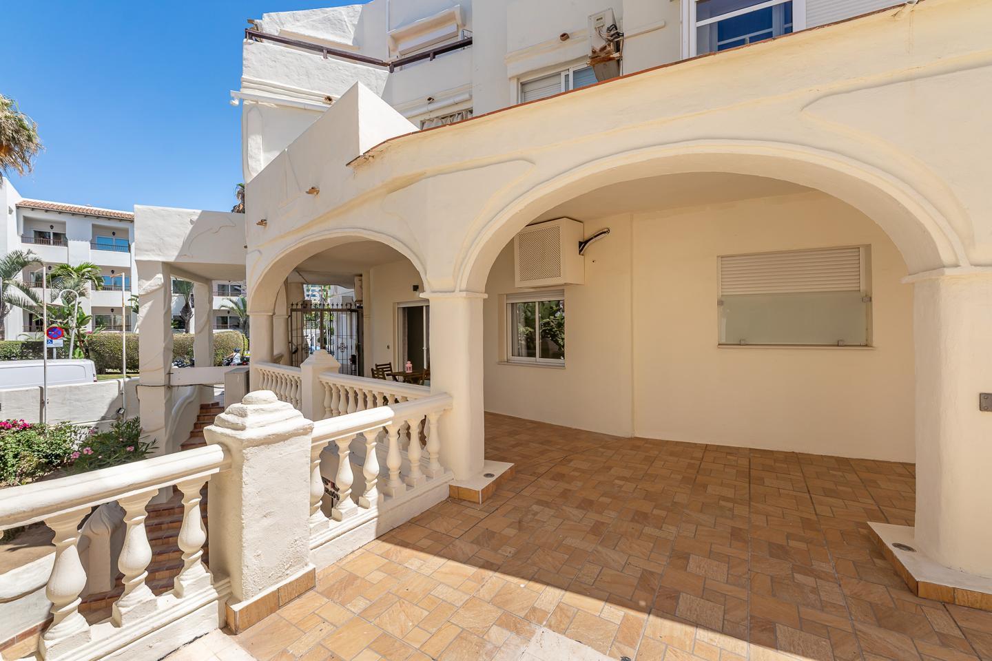 Flat for Rent in Benalmádena