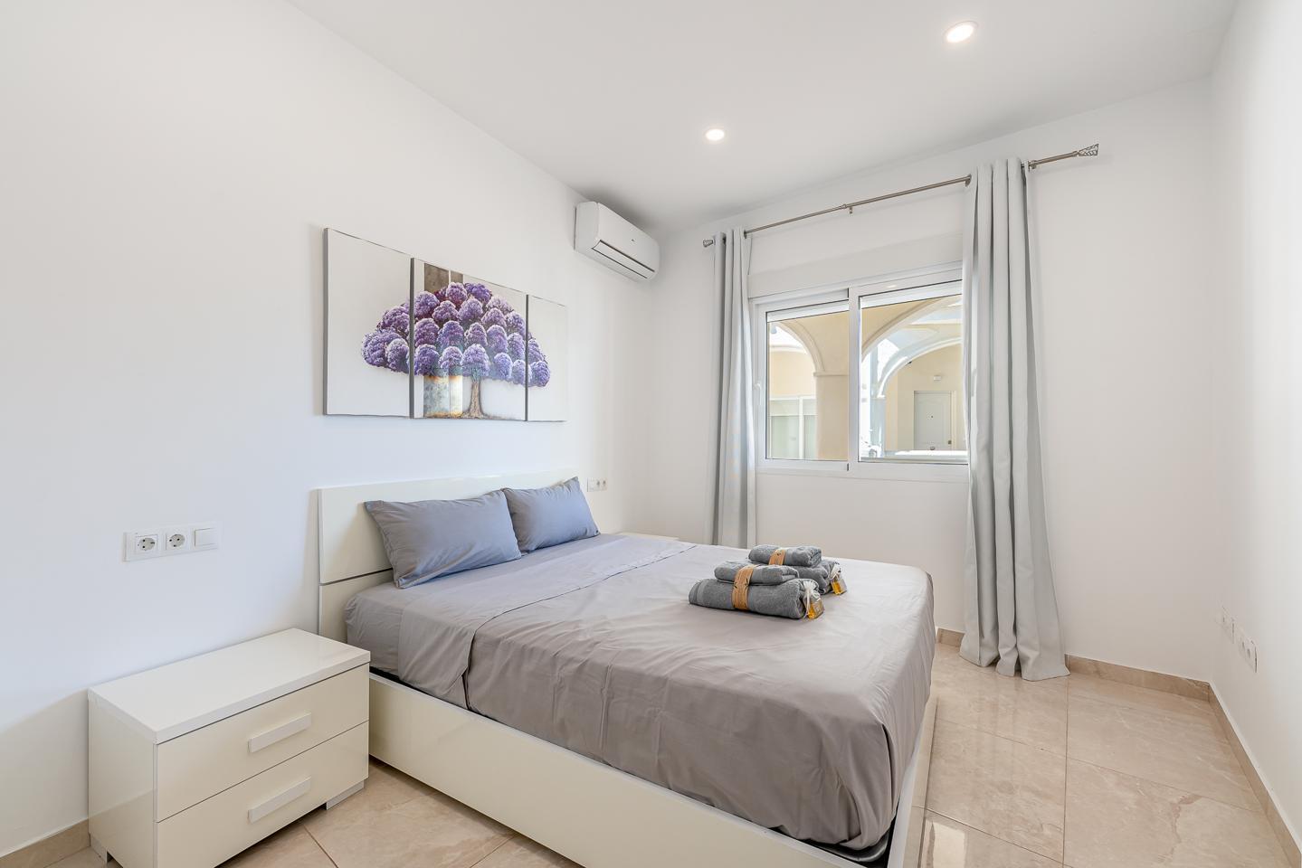 Flat for Rent in Benalmádena