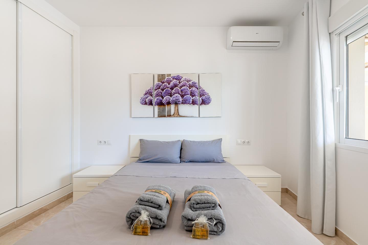 Flat for Rent in Benalmádena