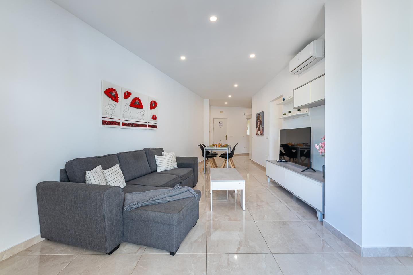 Flat for Rent in Benalmádena