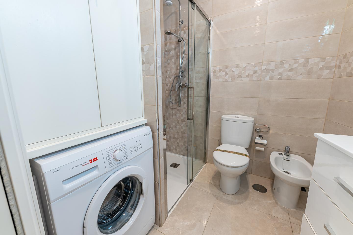 Flat for Rent in Benalmádena