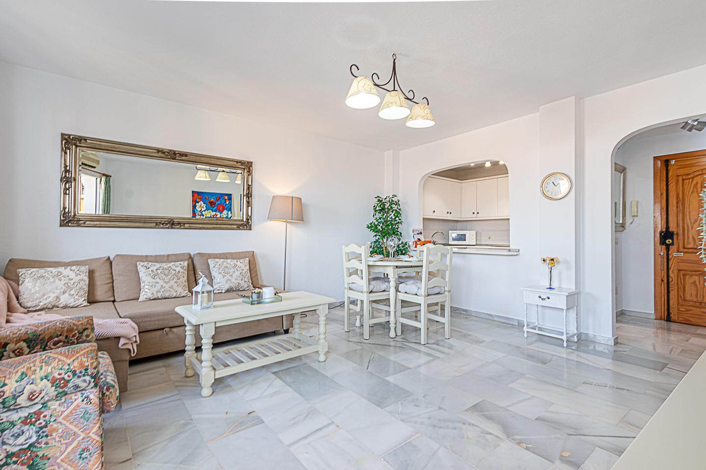 Flat for Rent in Benalmádena