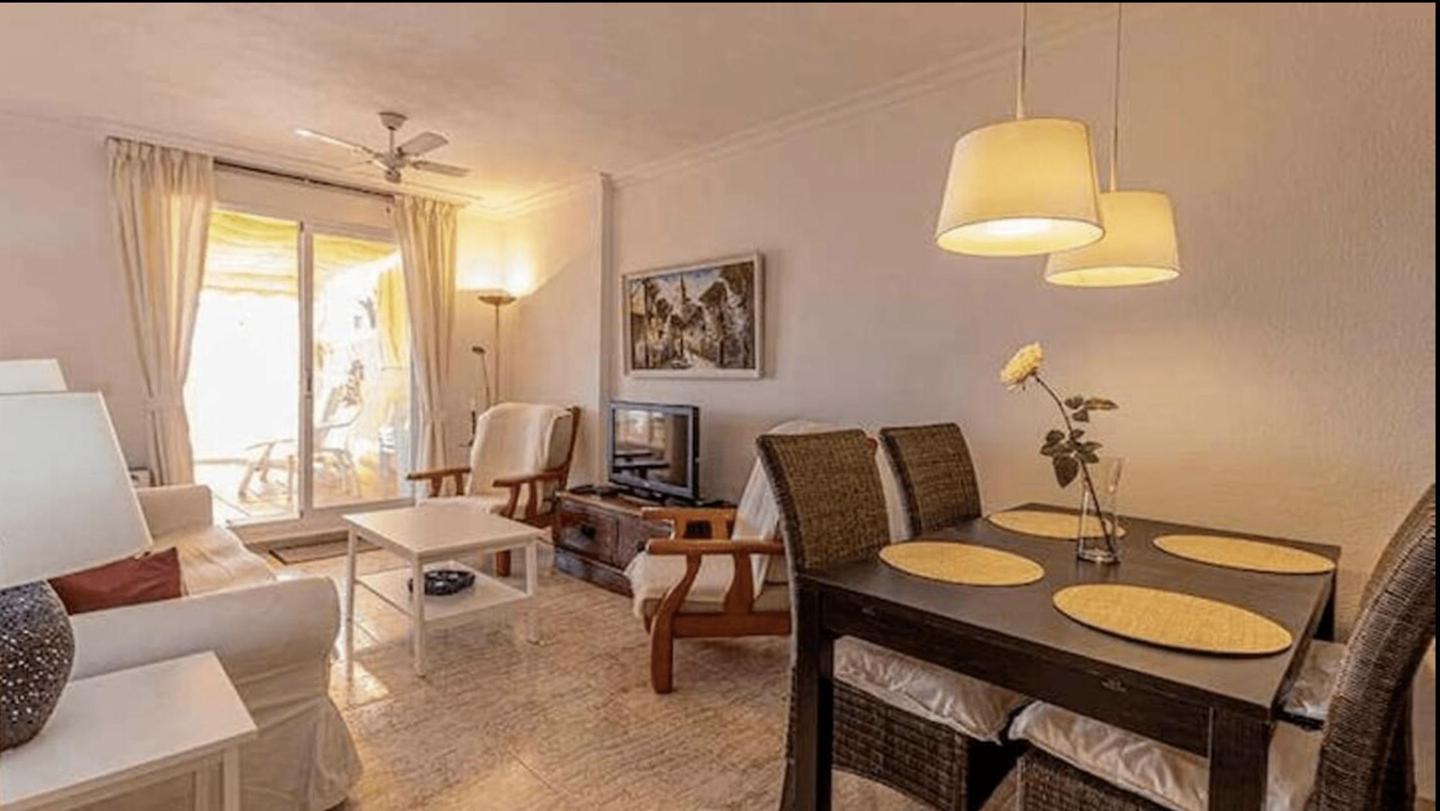 Flat for Rent in Benalmádena