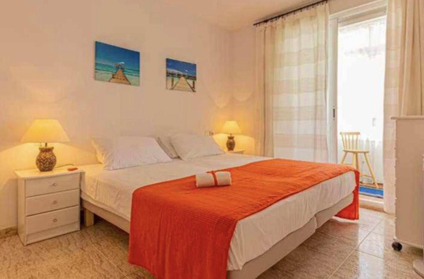Flat for Rent in Benalmádena