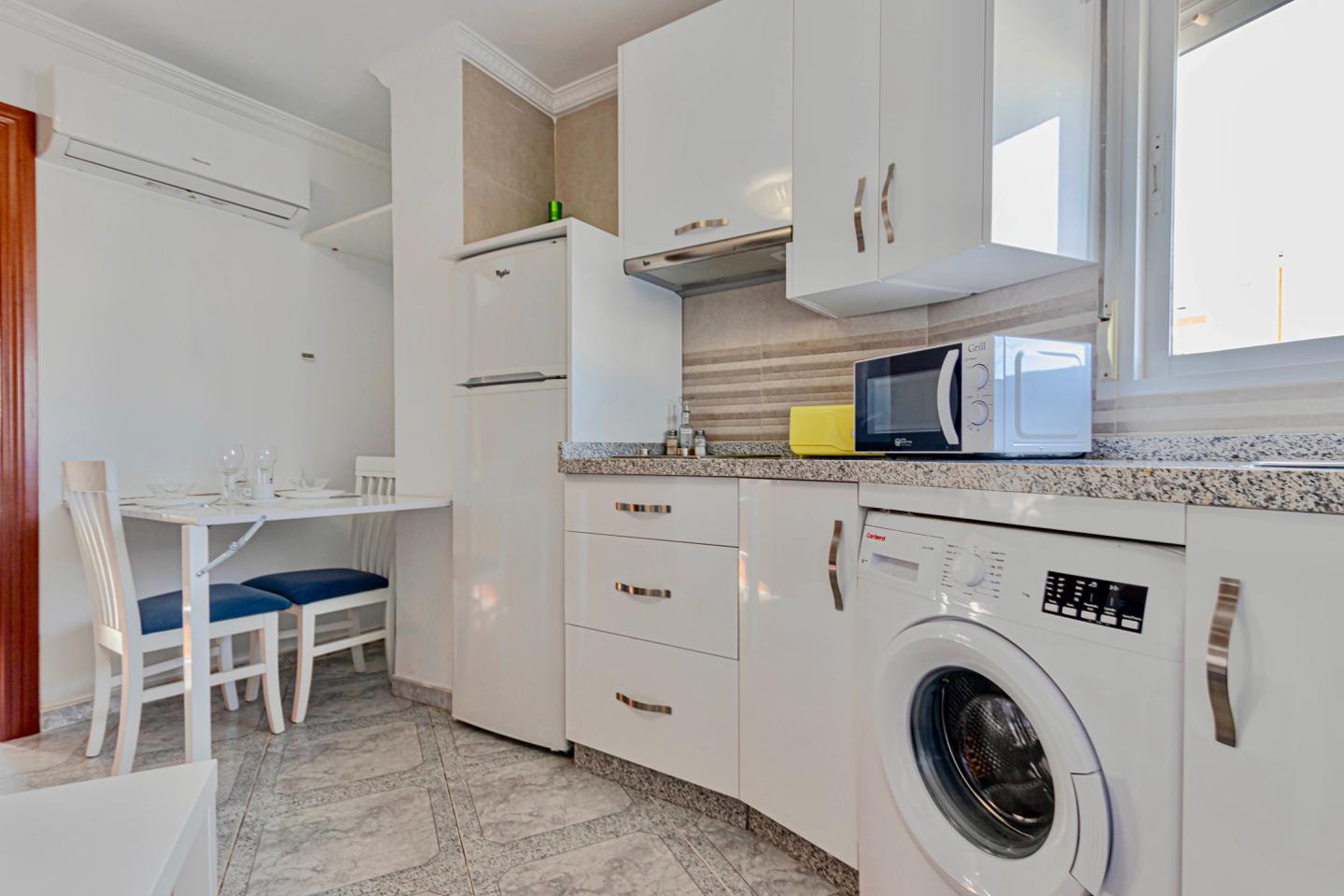 Flat for Rent in Benalmádena