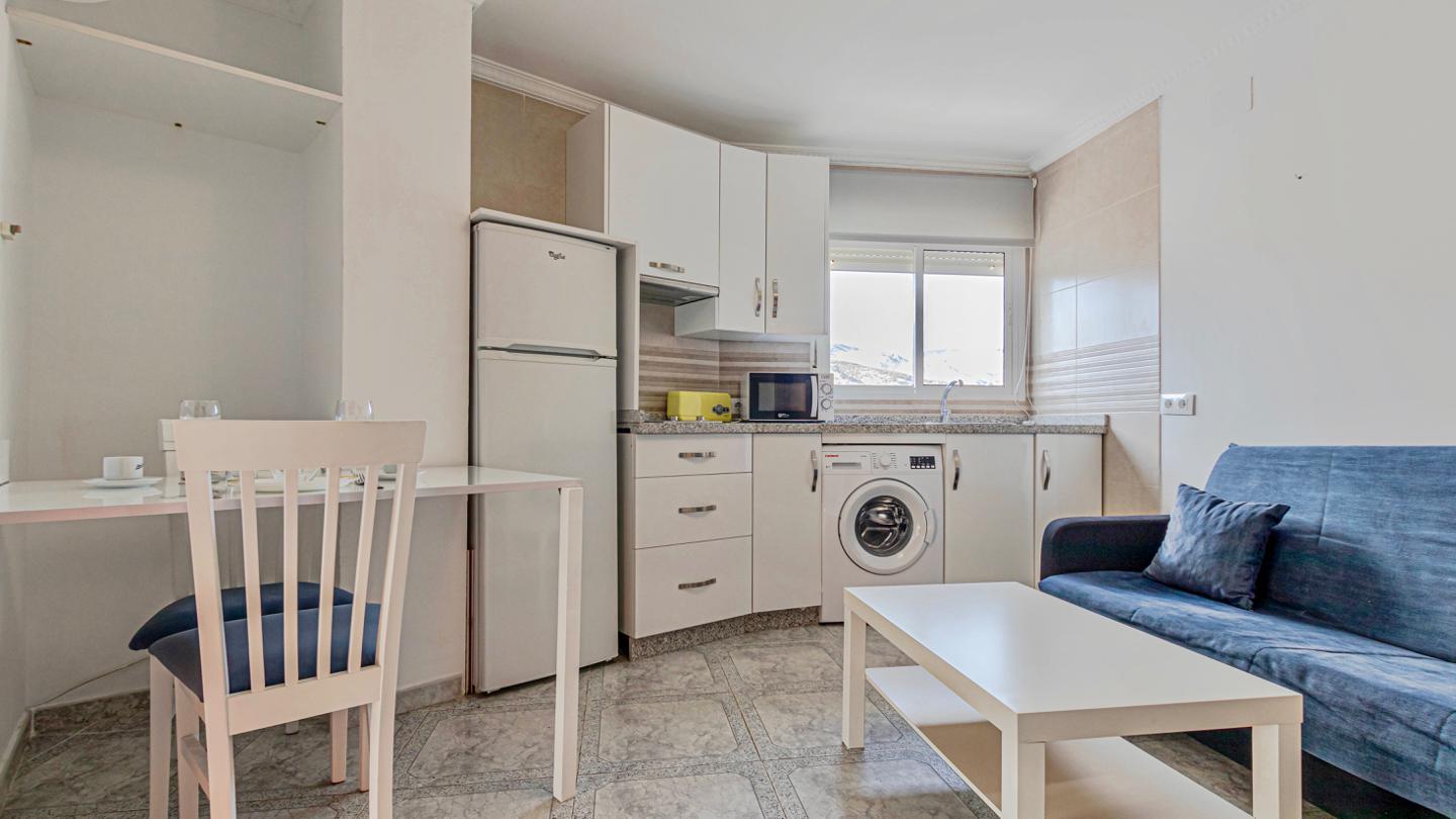 Flat for Rent in Benalmádena