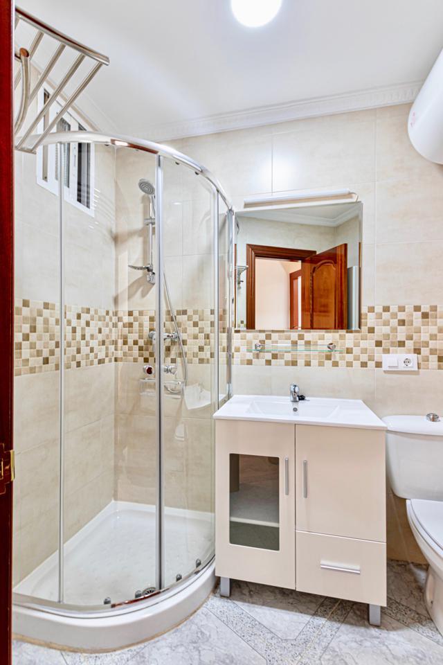 Flat for Rent in Benalmádena