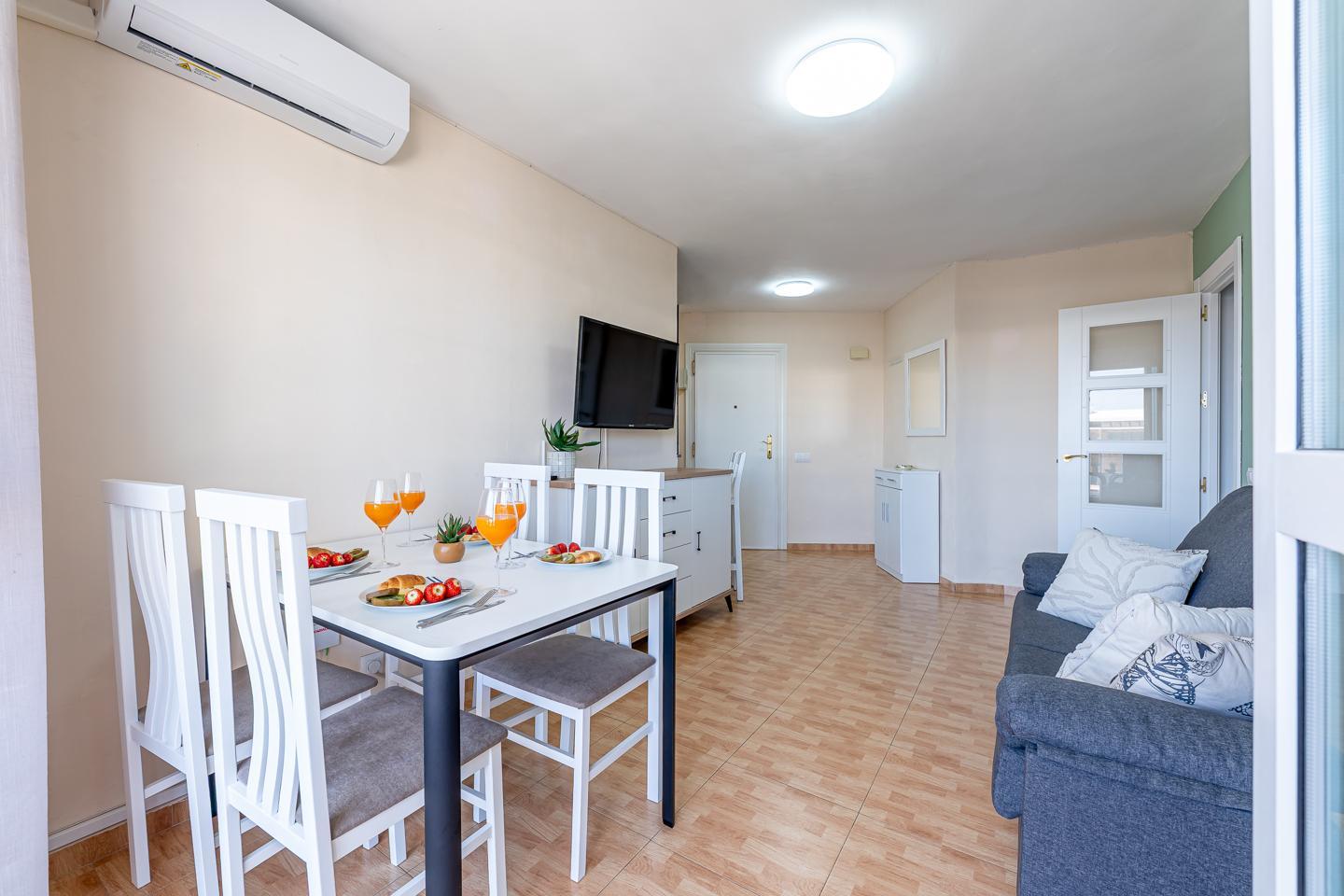 Flat for Rent in Benalmádena