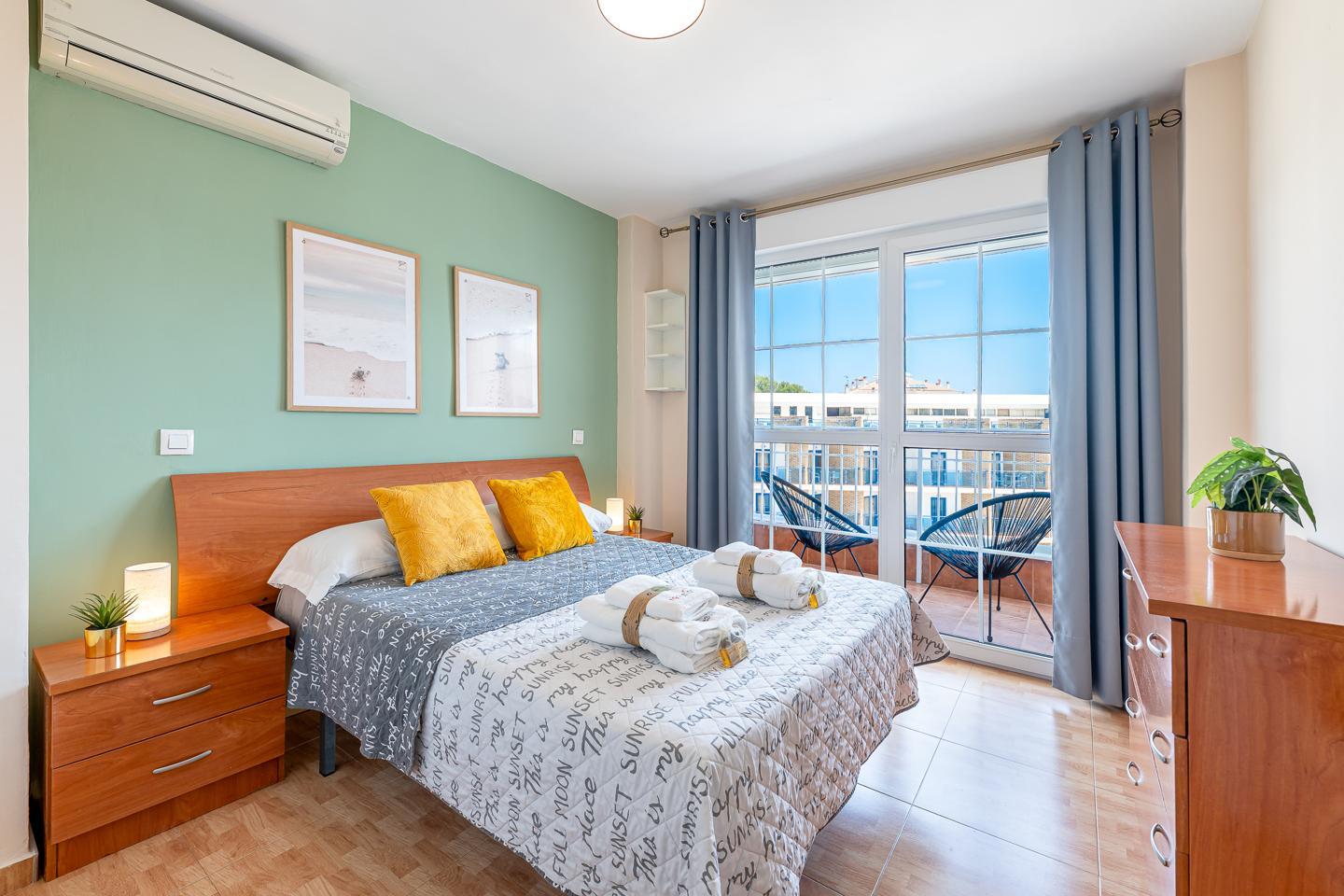 Flat for Rent in Benalmádena