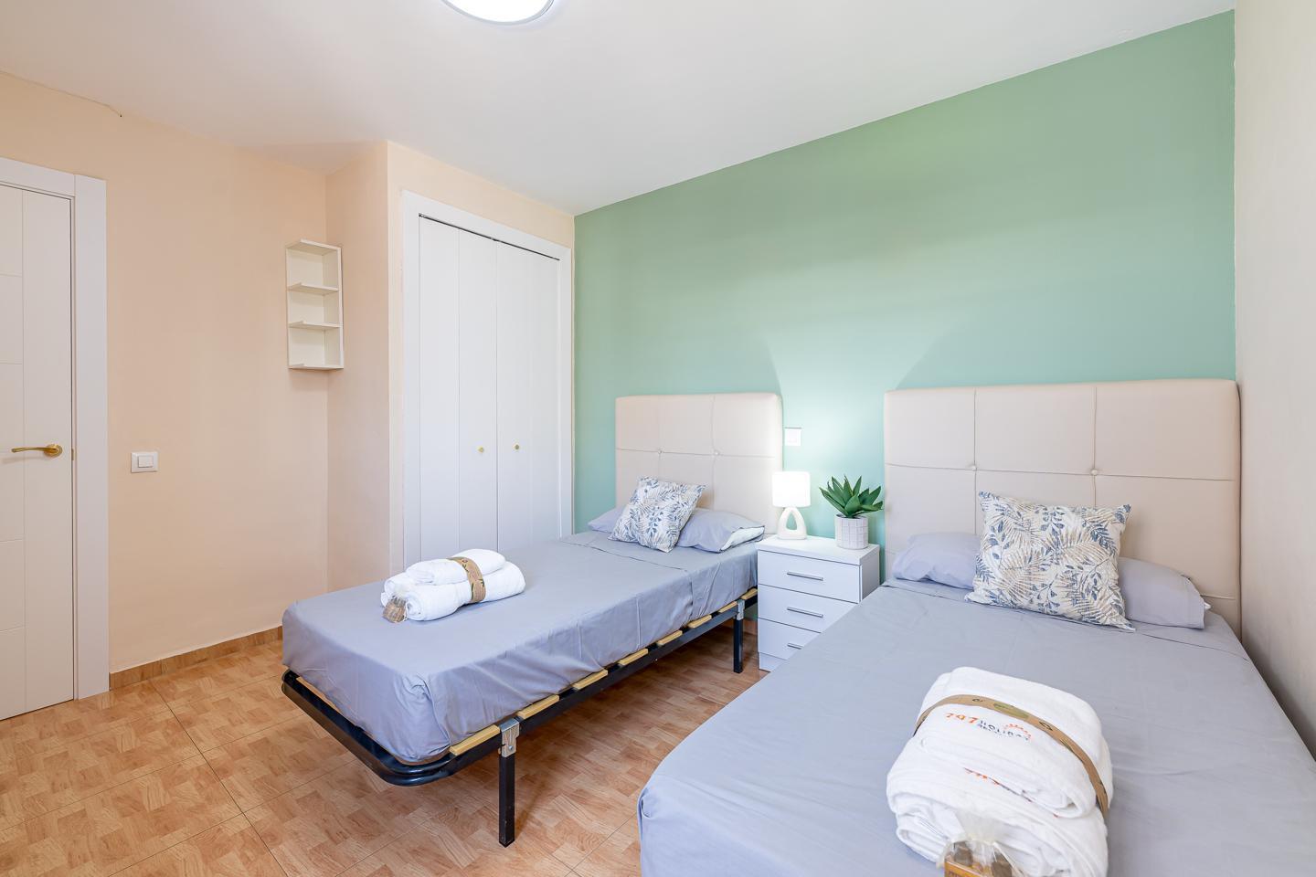 Flat for Rent in Benalmádena