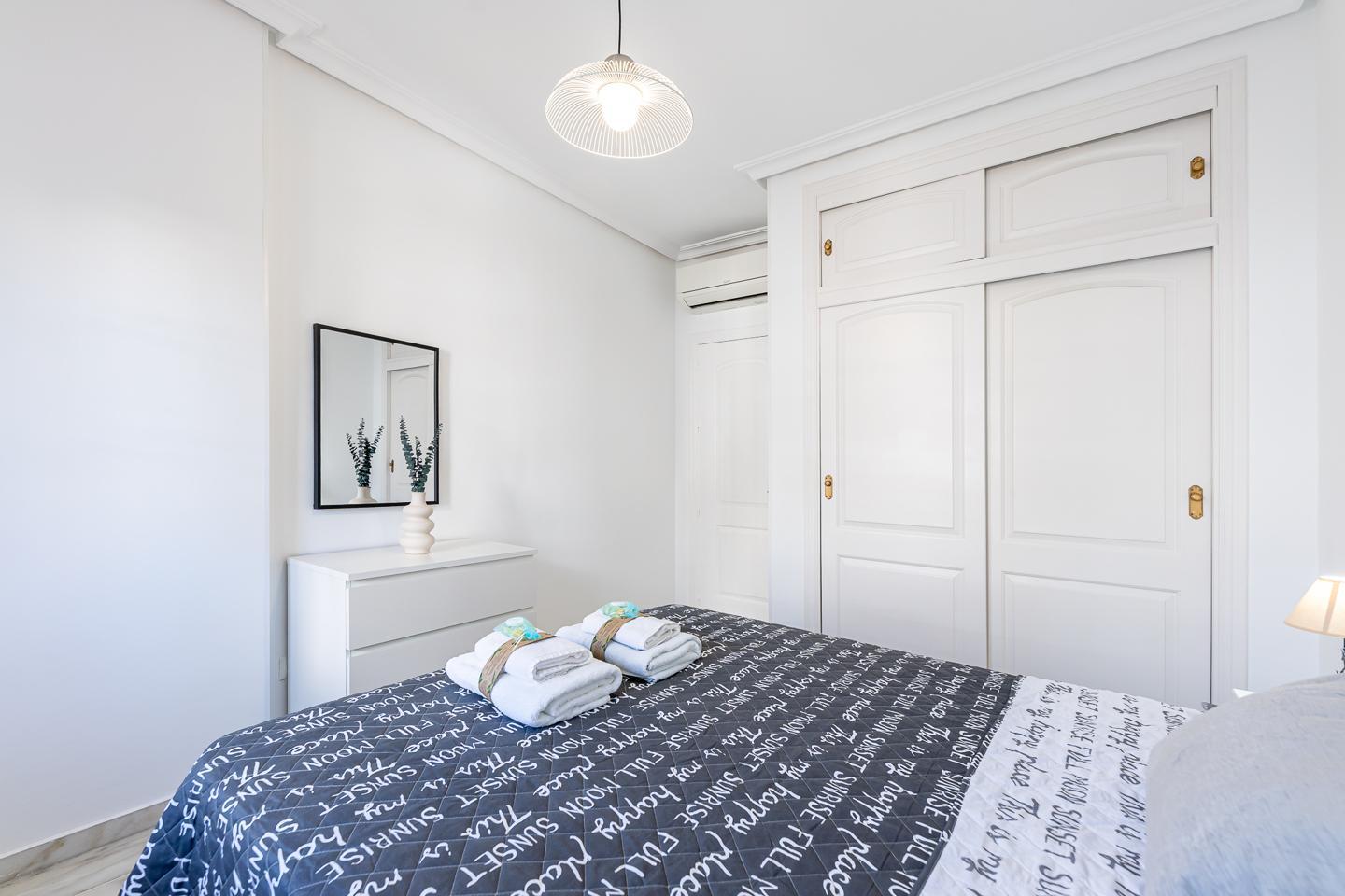 Flat for Rent in Benalmádena