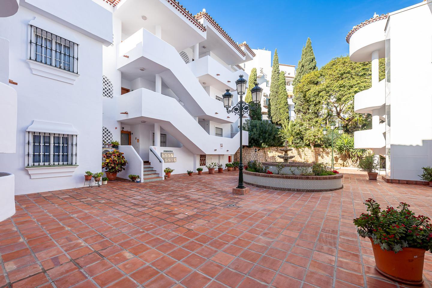 Flat for Rent in Benalmádena