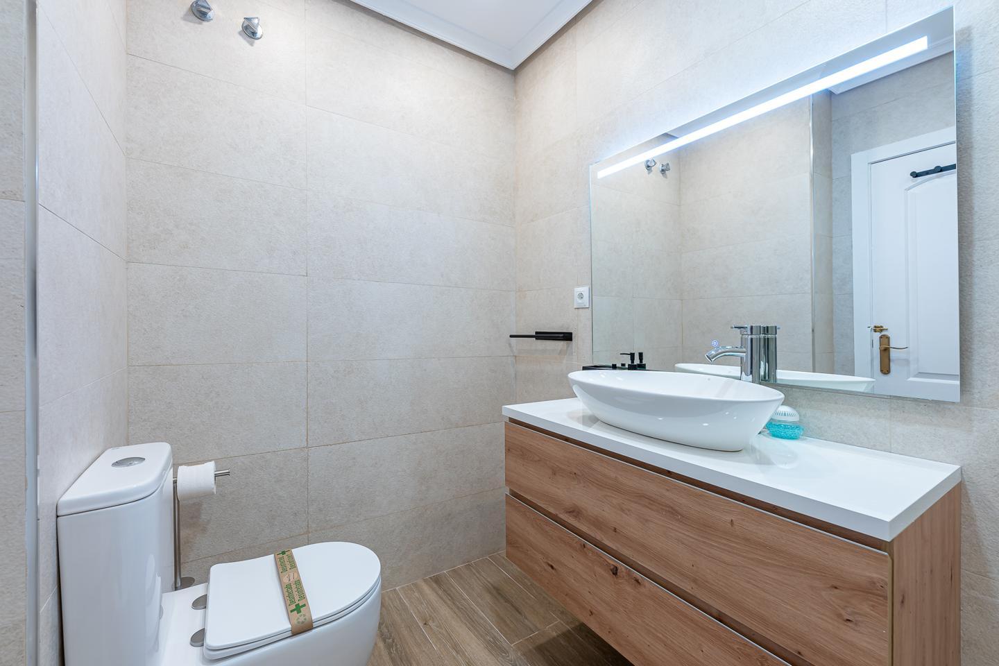 Flat for Rent in Benalmádena